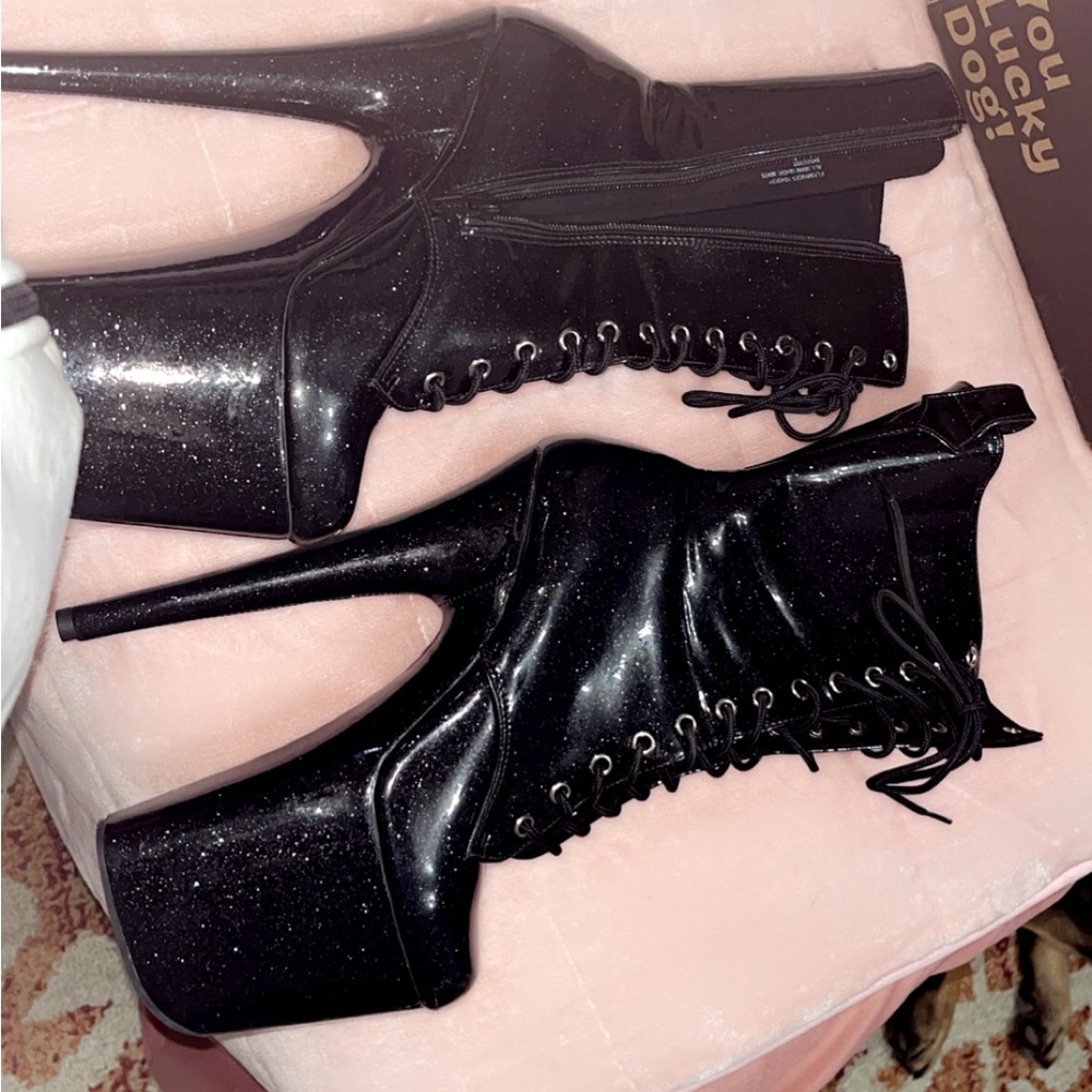 Pleaser boots